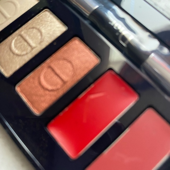 Dior Lip and Eye Pallet - Picture 3 of 3